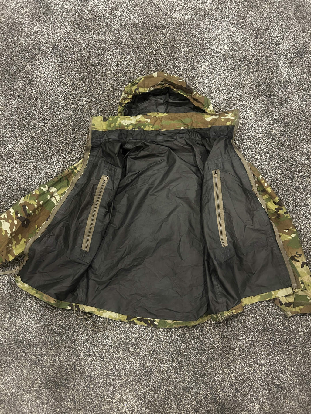 ECWCS Gen III Level 6 Gore-Tex Jacket (OCP/Multicam)