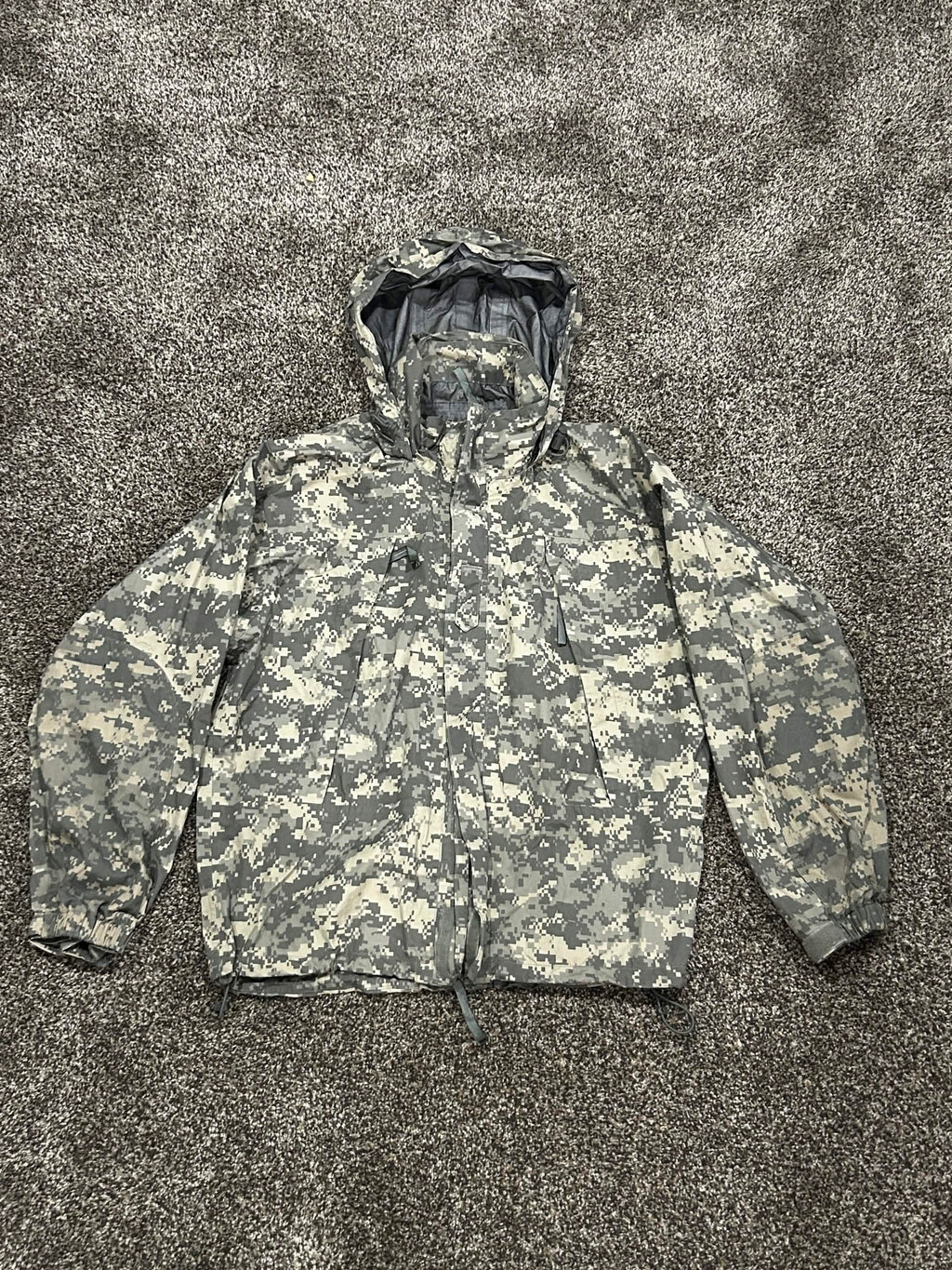 ECWCS Gen III Level 6 Gore-Tex Jacket (UCP)