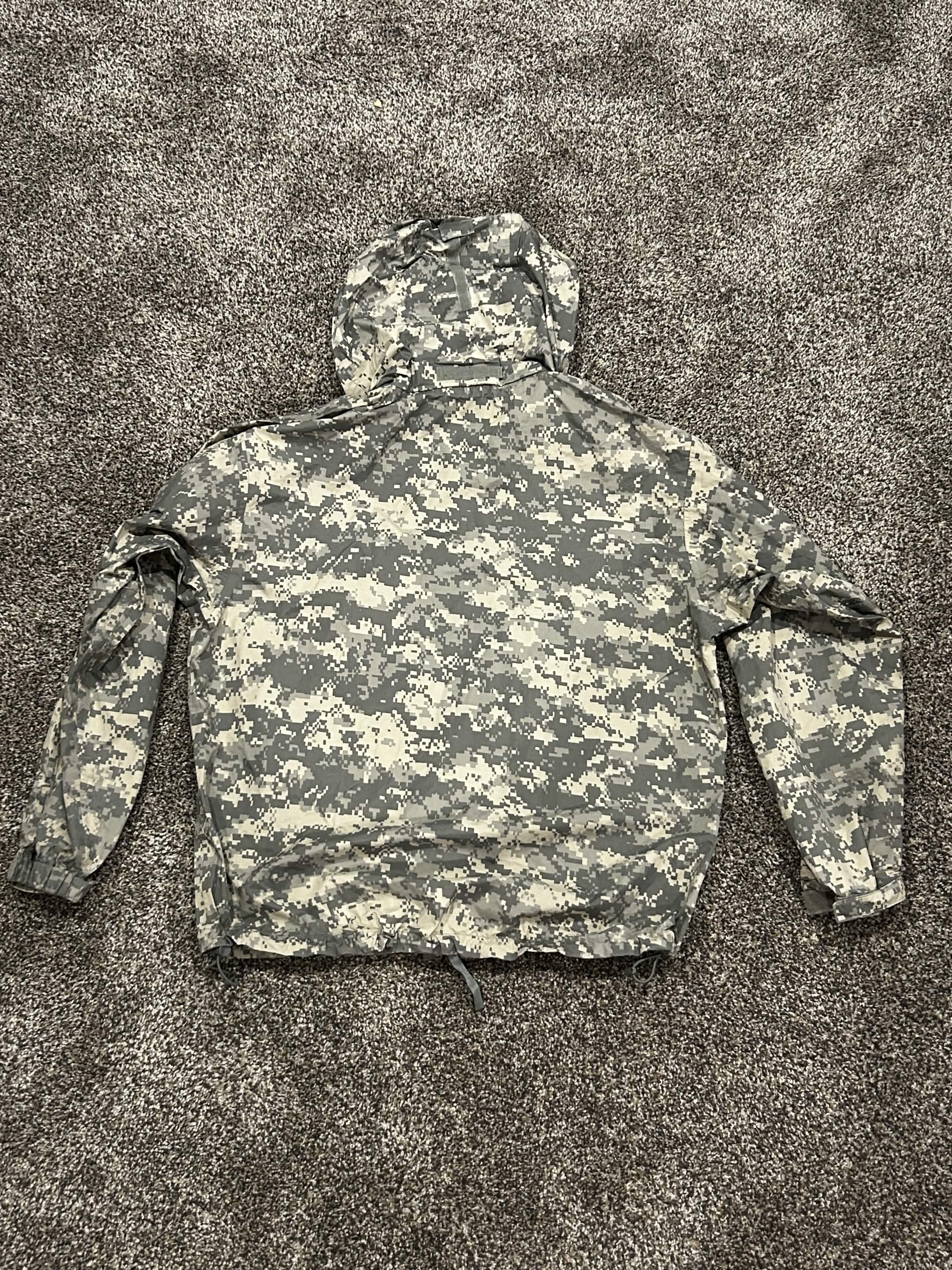 ECWCS Gen III Level 6 Gore-Tex Jacket (UCP)