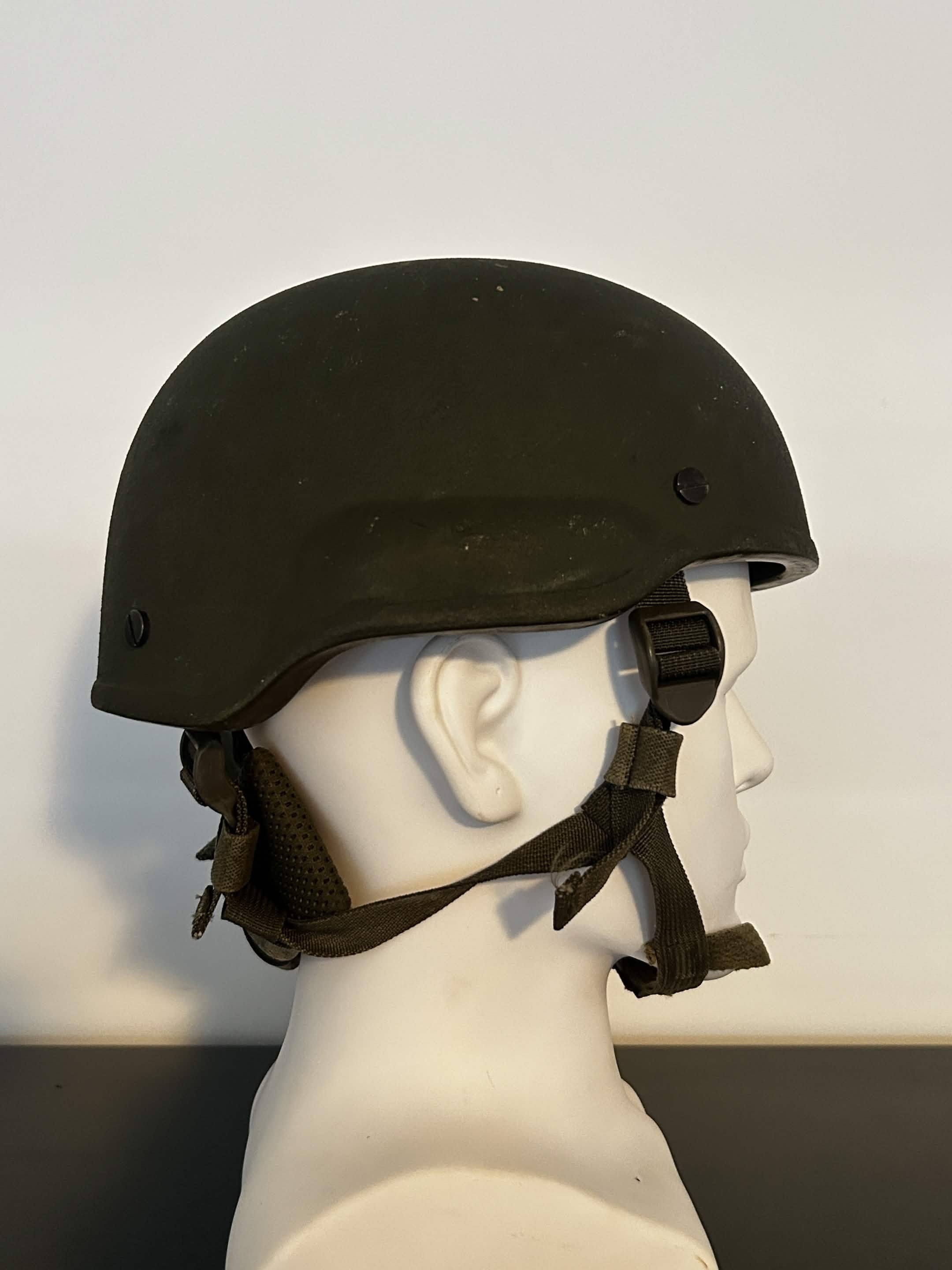 Paraclete Mid Cut (Medium)