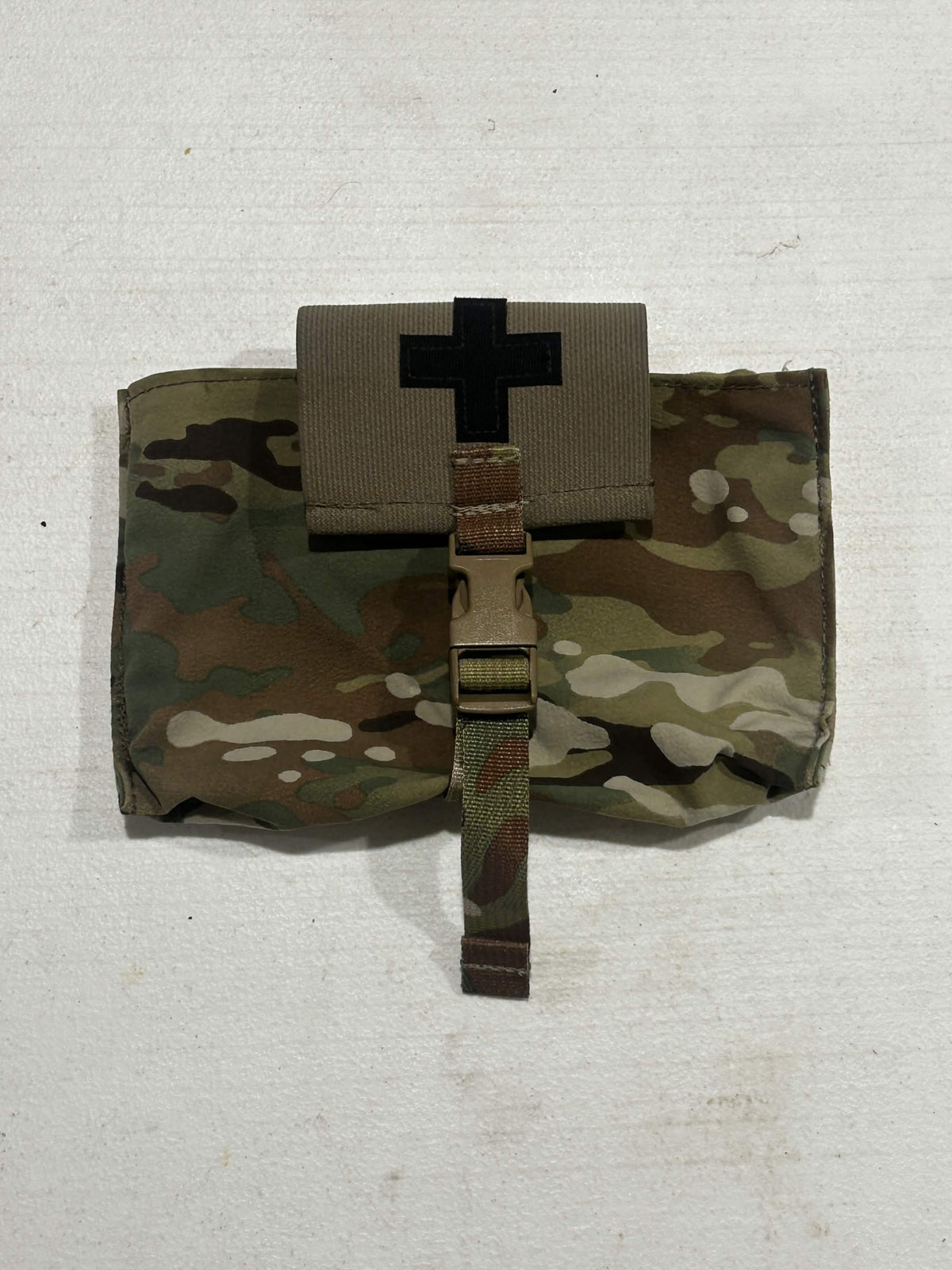 LBT-9022R IFAK Pouch (Multicam)