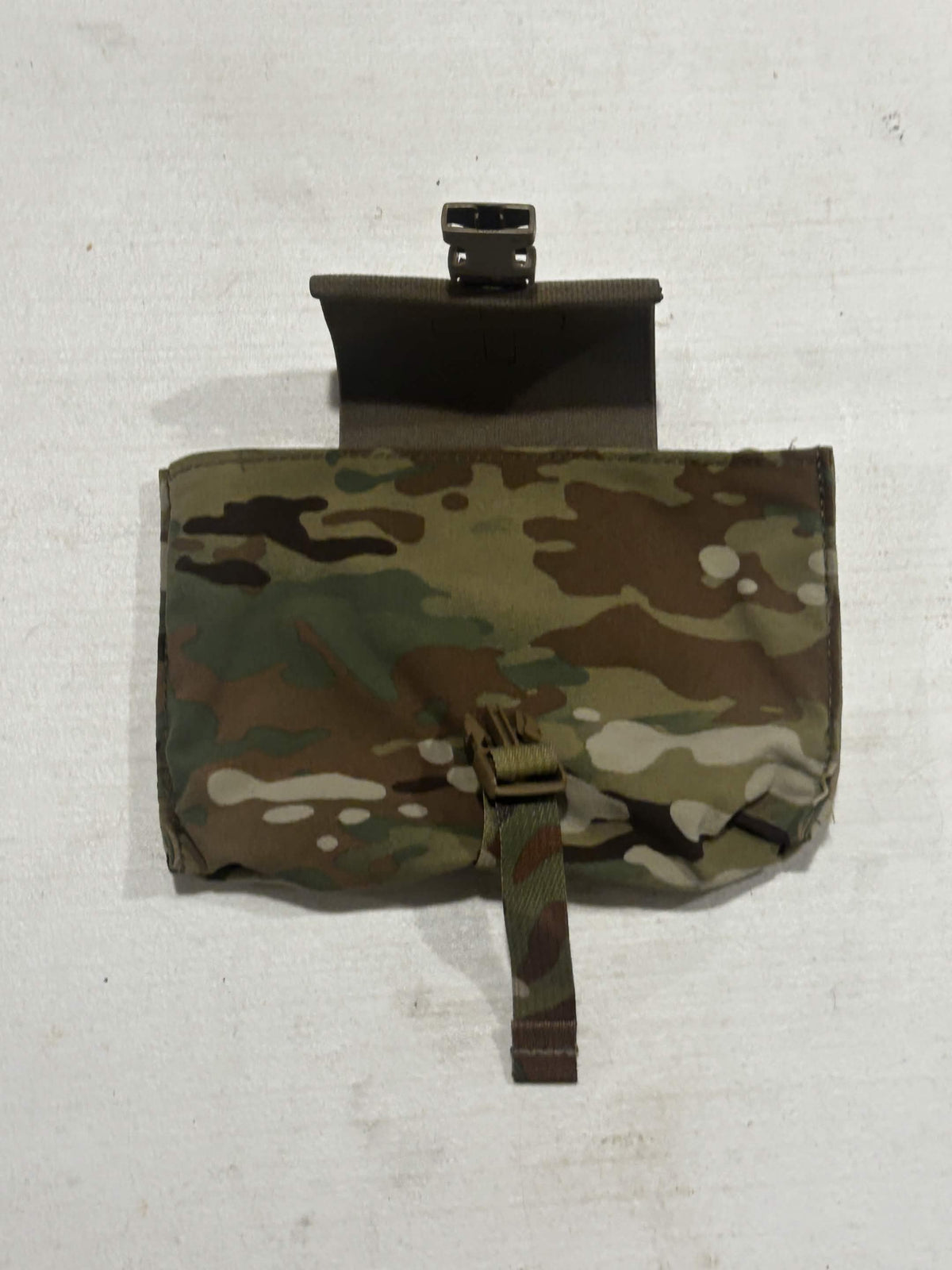 LBT-9022R IFAK Pouch (Multicam)