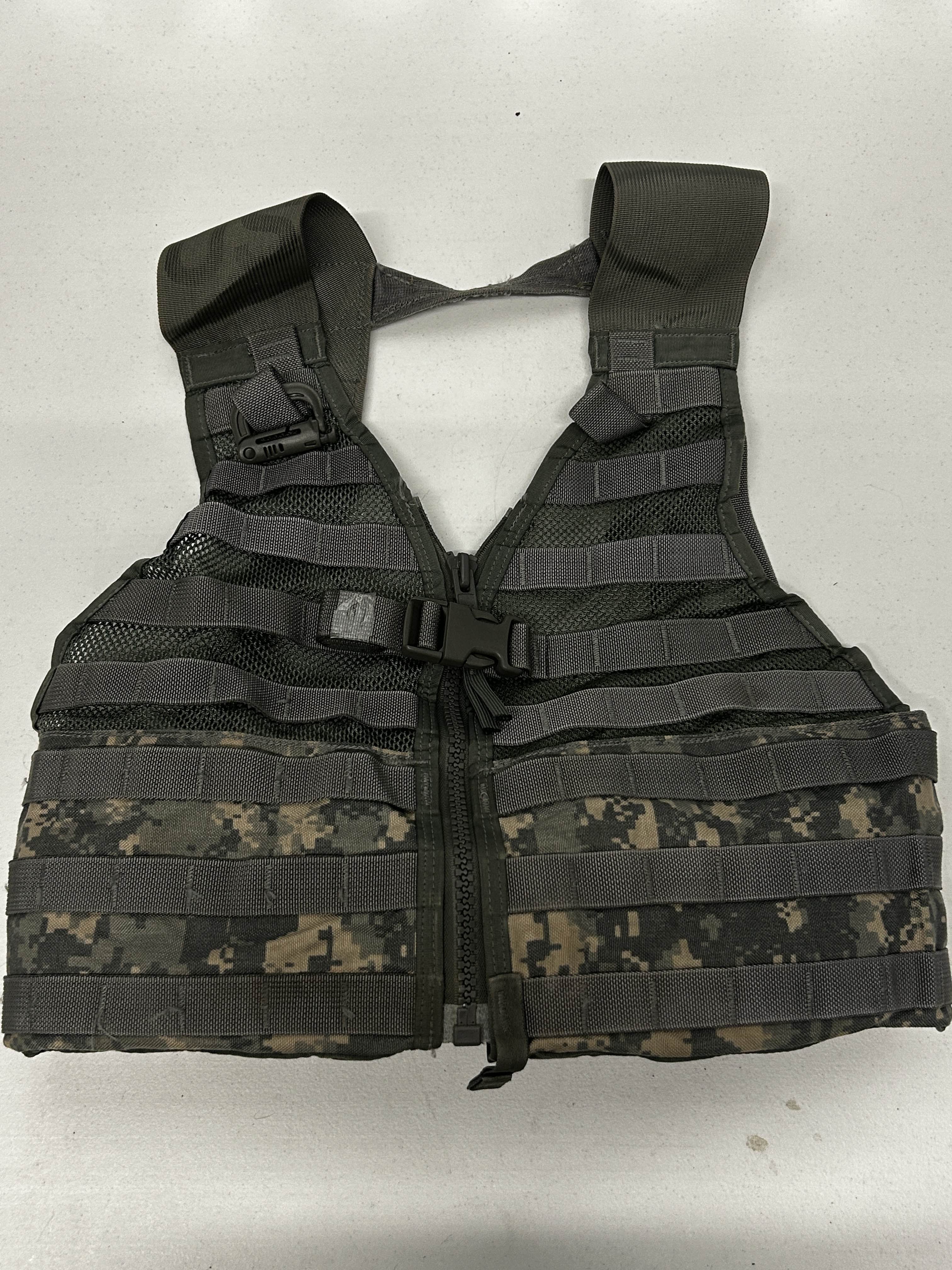 Fighting Load Carrier (UCP)