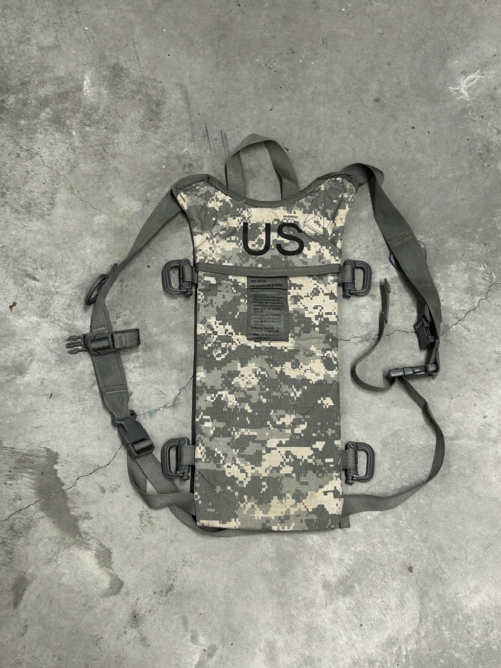 Hydration Carrier (UCP)