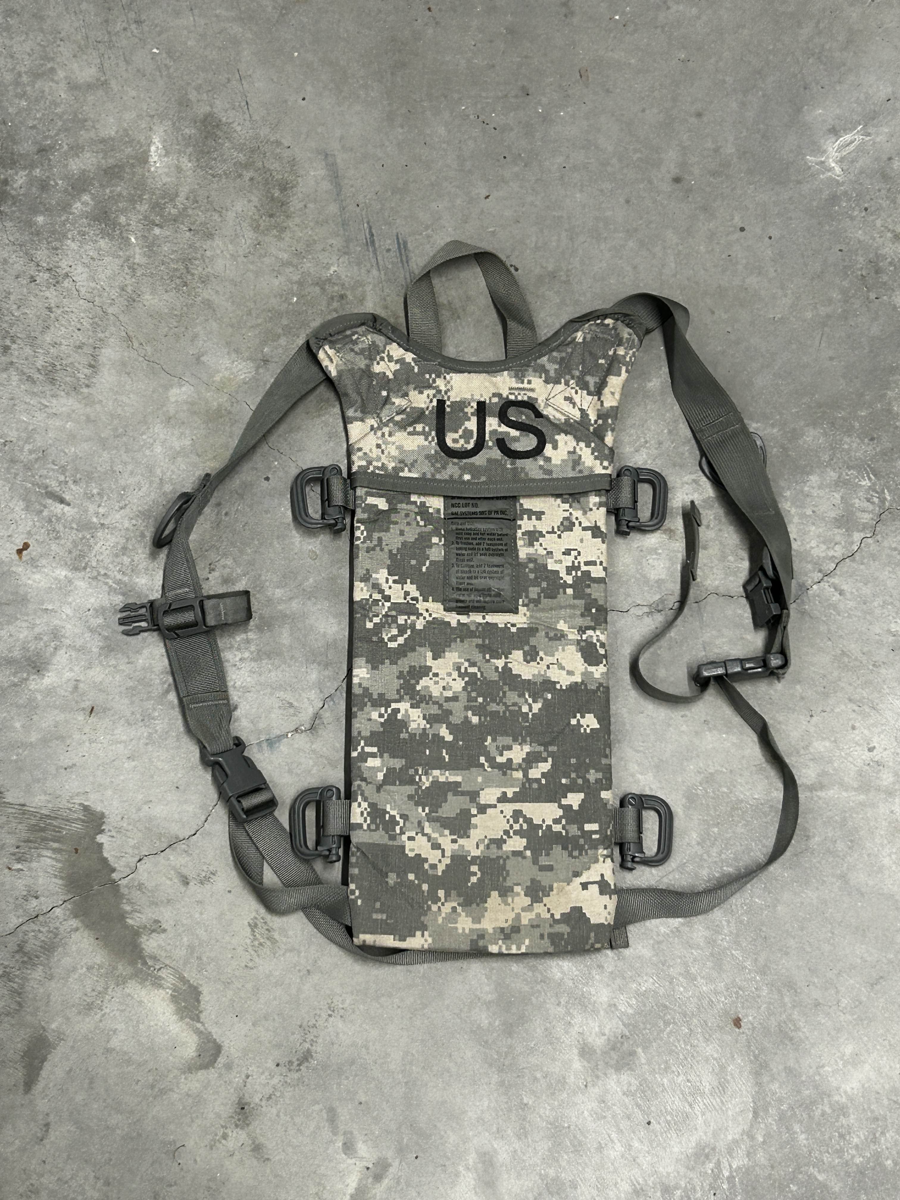 Hydration Carrier (UCP)